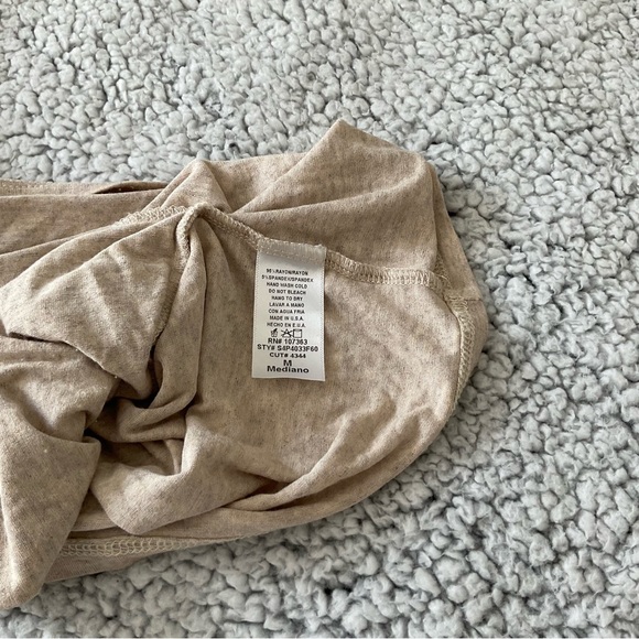 Willy Jays romper tan/beige size medium EUC - Picture 5 of 9